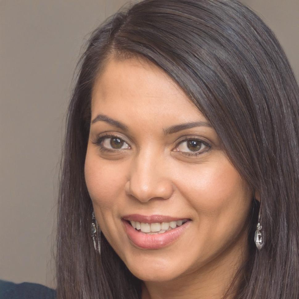 Prof. Dr. Elena Hoffmann